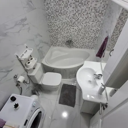 Ryanair's Choice Apartment *