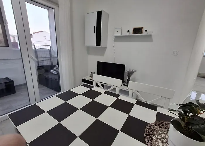 Apartament September 2025 Fun&joy